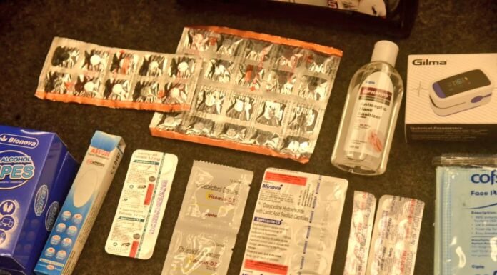 कोरोना किट में मिली एक्सपायरी दवा, मची खलबली medicine