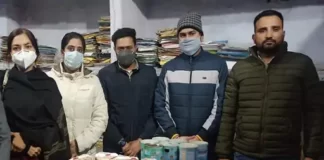 गोदाम से मिले 1 लाख एक्सपायरी दूध के डिब्बे, 96 हजार की एक्सपायरी दवाएं भी जब्त