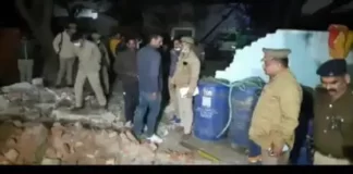 नकली दवाओं की फैक्ट्री पर छापा, 30 लाख का माल बरामद नकली दवाओं