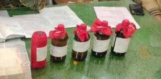 नशीली दवा के साथ दो युवक गिरफ्तार, 13 कार्टून दवा बरामद नशीली दवा