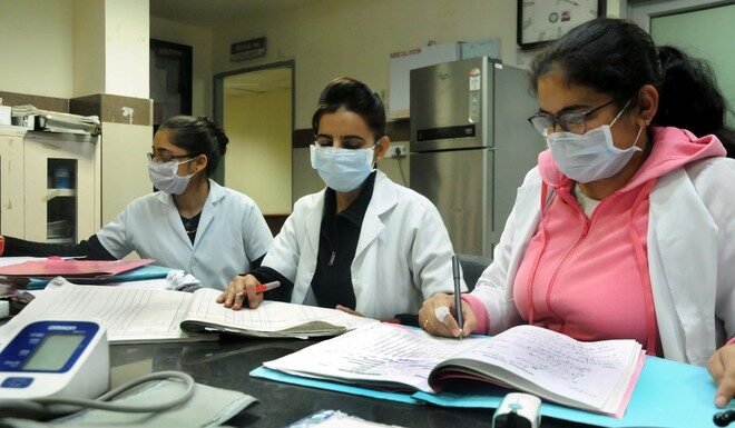 मरीजों के लिए राहत, रोहतक पीजीआई में सभी डॉक्टर्स की छुट्टियां रद्द, जानें क्या है कारण