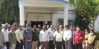 नशीली दवा बेचने का आरोप लगा दवा विक्रेता से मारपीट