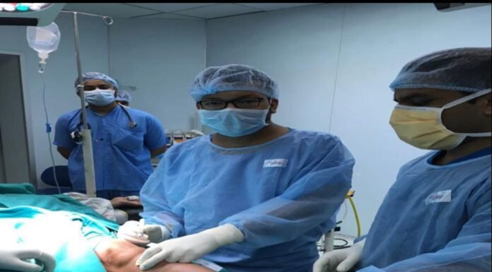 स्टेरॉयड : जवानी बर्बाद कर रहे गुमराह युवा, बीमारियों को मिल रहा मौन आमंत्रण डॉ रविकांत