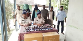 हर तरफ कफ सिरप का जाल, प्रतिबंधित दवा की 980 शीशी बरामद कफ सिरप