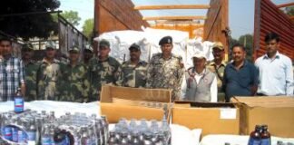 यूपी में नशे वाली कफ सिरप की 9 हजार बोतलें जब्त, 17 गिरफ्तार कफ सिरप