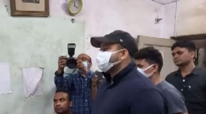 जब रात में अस्पताल पहुंचे उपमु्ख्यमंत्री तेजस्वी, जताई नाराजगी tejjeshwi