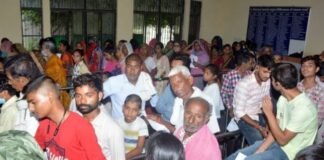 सरकारी अस्पताल में डॉक्टरों की कमी, कैसे ठीक होंगे मरीज hospital