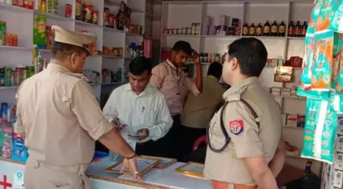 सोनभद्र में ड्रग विभाग की मेडिकल स्टोर पर छापेमारी ड्रग विभाग