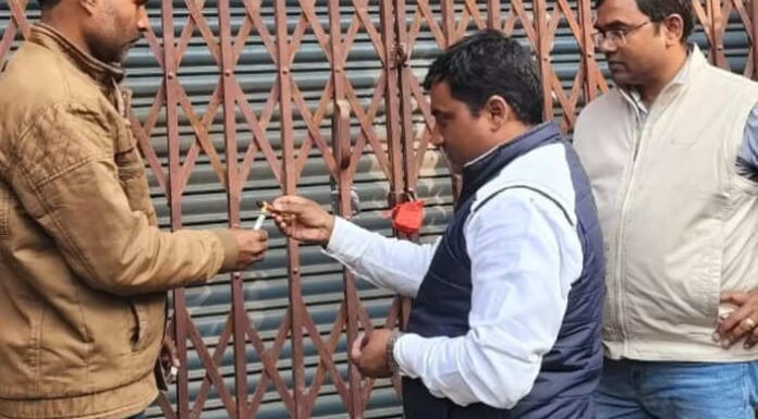 चार अवैध नर्सिंग होम सील, संचालकों में हड़कंप, बंद कर भागे नर्सिंग होम सील