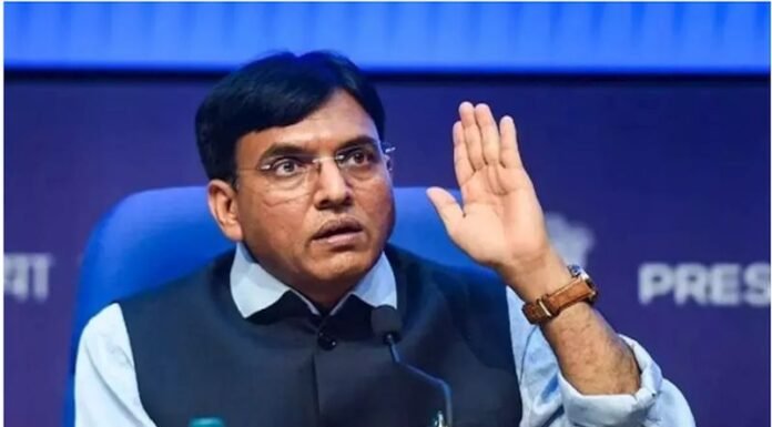 सरकार दवा और चिकित्सा उपकरणों की उपलब्धता को बढ़ावा देने के लिए प्रतिबद्ध: मनसुख मांडविया मनसुख मांडविया