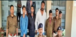 एक हजार नकली कफ सिरप के साथ 4 गिरफ्तार