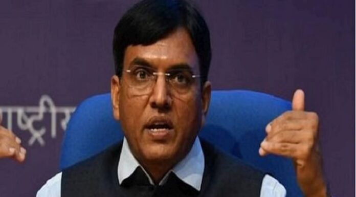 स्वास्थ्य मंत्री ने दवाओं की गुणवत्ता और बेहतर उत्पादन के लिए बुलाया चिंतन शिविर