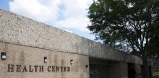 केंद्र सरकार देश में खोलने जा रही है डेढ़ लाख स्वास्थ्य केंद्र, हर बीमारी की होगी जांच