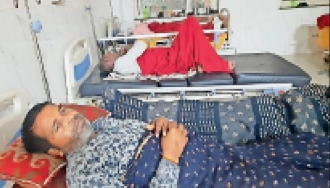 आरबीएम हॉस्पिटल में इंजेक्शन लगते ही मरीजों की हालत बिगड़ी
