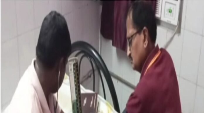 आधी रात में मरीज बनकर अस्पताल पहुंचे CS, स्वास्थ्य कर्मियों ने बिना इलाज किए भगाया