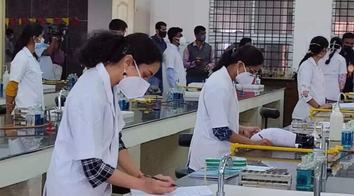 NMC ने 15 राज्यों में 50 नए मेडिकल कॉलेजों को मंजूरी दी