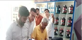 कैथल में फूड सप्लीमेंट की दुकान में सीएम फ्लाइंग टीम ने मारा छापा