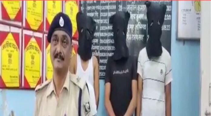 बिहार के अररिया में 2,500 कफ सिरप की बोतलें बरामद
