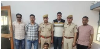 स्वरुपगंज में नशीली दवा के 7 हजार कैप्सूल बरामद