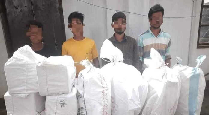 मणिपुर में 1,240 बोतल कफ सिरप के साथ 4 तस्कर गिरफ्तार