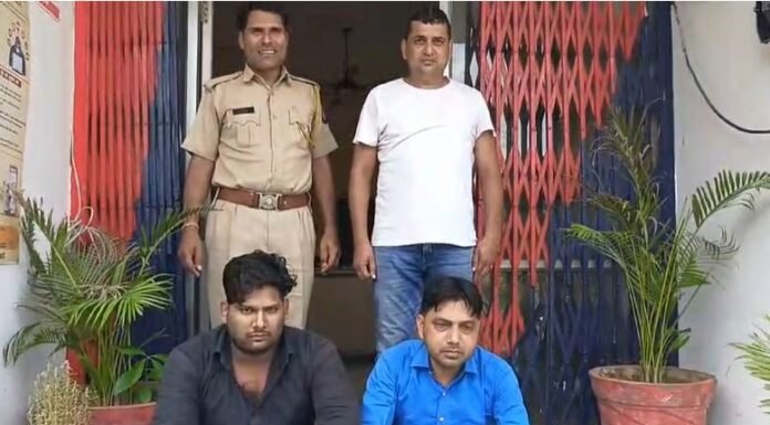 358 नशीली दवाइयों की शीशी के साथ दो तस्कर गिरफ्तार