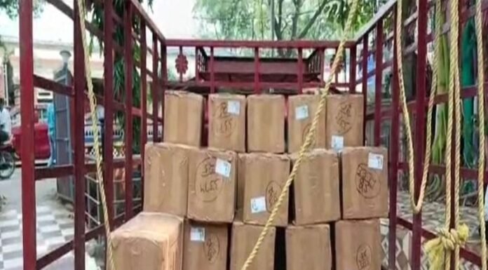 बैन कफ सिरप ले जाने के आरोप में 6 गिरफ्तार