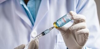 CDSCO ने बताया अब तक 15 टीकों और पांच बूस्टर खुराक को मिली मंजूरी