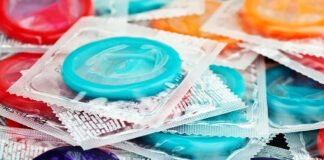 कंडोम का इतना ज्यादा इस्तेमाल कि सीवरेज हो गया ब्लॉक