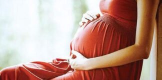 मेडिकल स्टोर से 54 एमटीपी किट बिना बिल की बरामद कीं