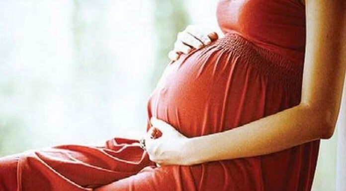 मेडिकल स्टोर से 54 एमटीपी किट बिना बिल की बरामद कीं