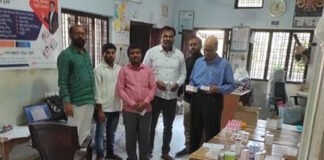 फर्जी डॉक्टर के क्लीनिक पर मारा छापा, 1.65 लाख रुपये की दवाइयां जब्त फर्जी डॉक्टर