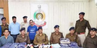 होलसेल सप्लायर अरेस्ट, सवा लाख की प्रतिबंधित कोडिन सीरप जब्त