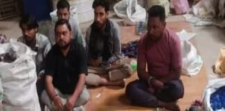 होम्योपैथिक दवा की आड़ में बना रहे थे नकली शराब, 7 लोग गिरफ्तार