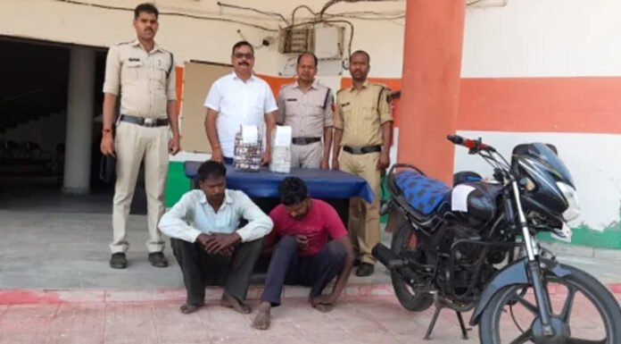 नशीली दवाइयां ले जा रहे दो युवक गिरफ्तार, जेल भेजे
