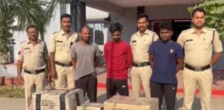 नशीली दवा बेचने के 3 सौदागर दबोचे, दो लाख की दवाइयां जब्त