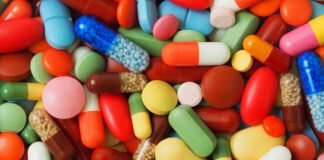 दवा कारोबारी बोले, फार्मा कंपनियों की मनमानी से व्यापार हो रहा चौपट medicine-tablets