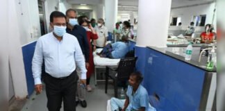 निजी हॉस्पिटल्स पर रेड, अनियमितता मिलने पर एक हॉस्पिटल सील