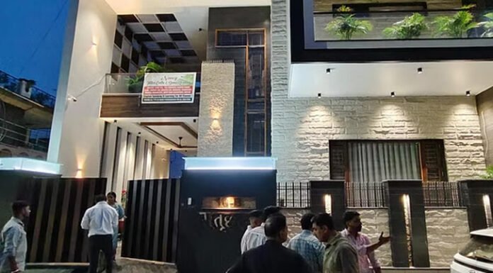 फेयर एंड लवली के नकली प्रोडक्ट का कारोबारी फरार, केस दर्ज