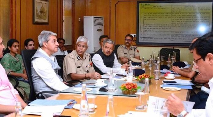 ड्रग्स अपराधियों के विरूद्ध मुहिम चलाकर सख्त कार्यवाही करें