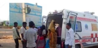 10वीं फेल ने खोल दिया अस्पताल, डॉक्टर बन कराता डिलीवरी