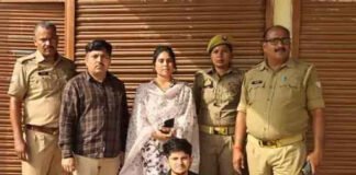 मेडिकल स्टोर पर छापेमारी, 1,01,485 रुपये कीमत की दवाइयां सीज