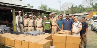 फेंसिडिल कफ सिरप की तस्करी पकड़ी, ट्रक से 70 लाख की बोतलें जब्त