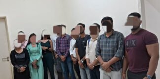 नकली हर्बल दवाइयां बेचने वाला गिरोह पकड़ा, 11 Arrest