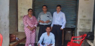 क्लीनिक और मेडिकल स्टोर पर रेड, 30 हज़ार की अवैध दवाइयां सीज़