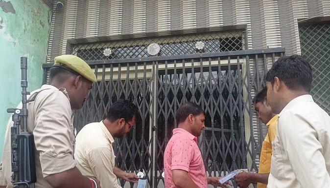 स्वास्थ्य विभाग की रेड, हेल्थ केयर अस्पताल किया सील