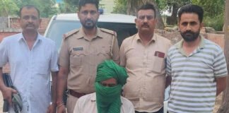 प्रतिबंधित ट्रामाडोल की टेबलेट्स बेचने के लिए खड़ा नशा तस्कर अरेस्ट