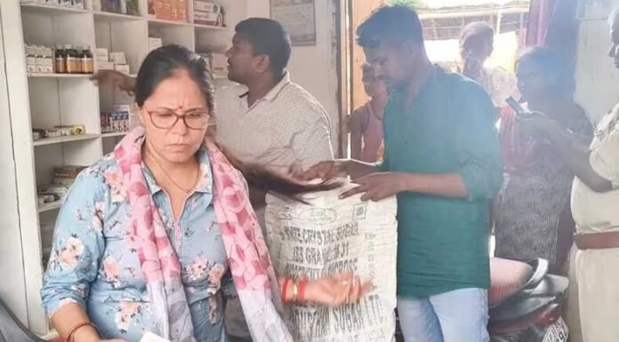 अवैध मेडिकल स्टोर पर छापेमारी, हजारों की दवाएं बरामद