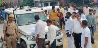 बिना लाइसेंस के चल रहे चार अस्पताल किए सील