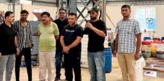 नशीली दवा बनाने वाली फैक्ट्री का भंडाफोड़, दो गिरफ्तार