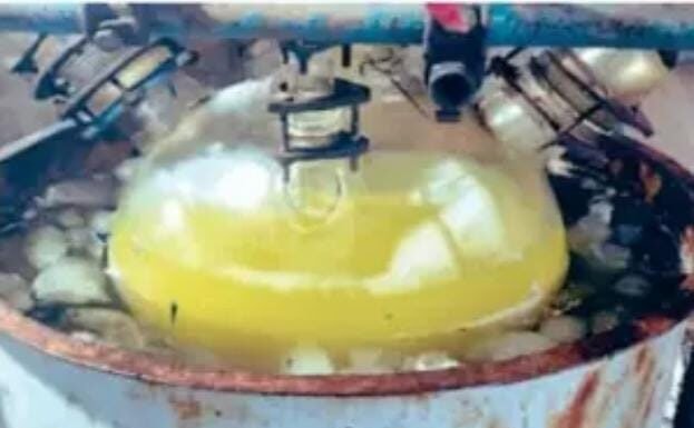 दवा फैक्ट्री पर छापेमारी, 168 करोड़ की नशीली दवा मेफेड्रोन जब्त